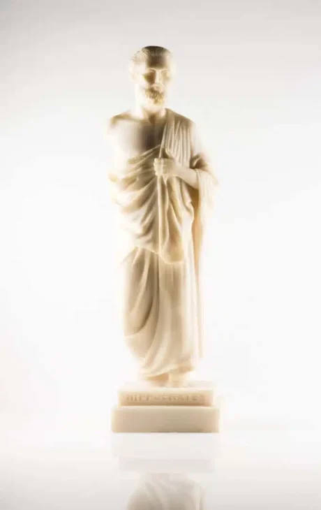 Do You Have Leaky Gut? 2 hippocrates 1978927 1280 768x1218.jpg