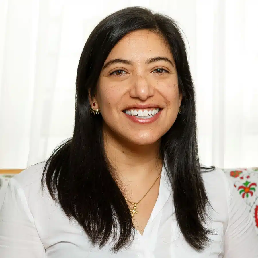 Dr Paloma Velasquez